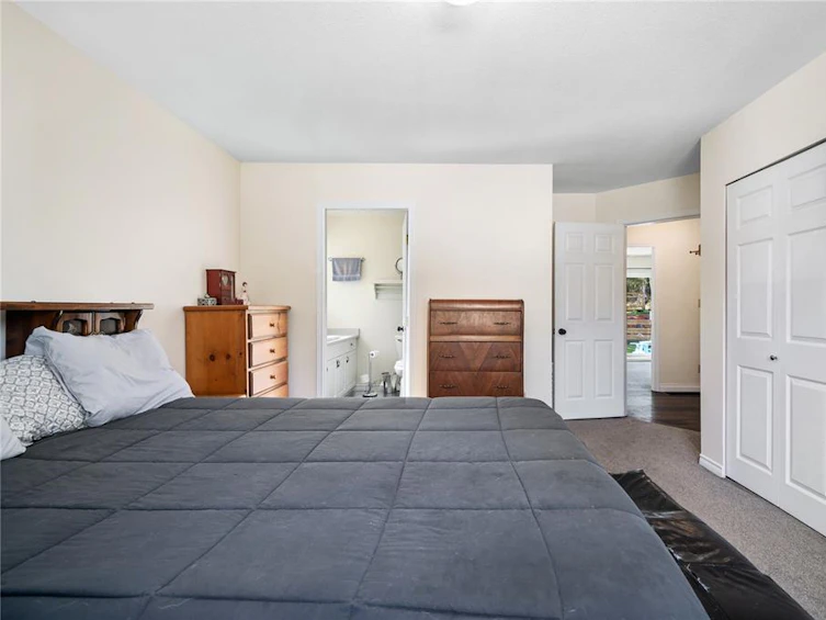 2413 Catherwood Road, Black Creek, BC, V9J 1J3 - 15