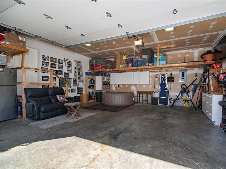 2413 Catherwood Road, Black Creek, BC, V9J 1J3 - 25