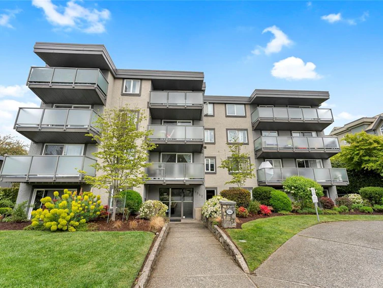 404-1342 Hillside Avenue, Victoria, BC, V8T 2B4 - 20