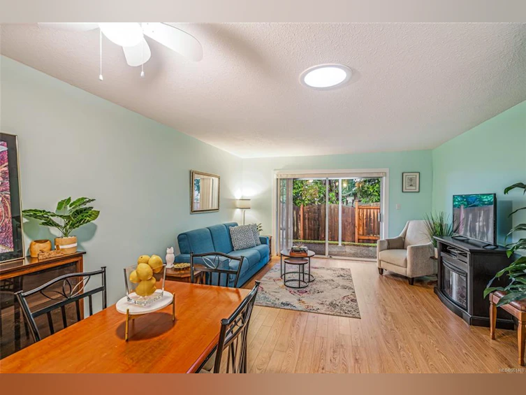 18-450 Bay Avenue, Parksville, BC, V9P 2K2 - 17