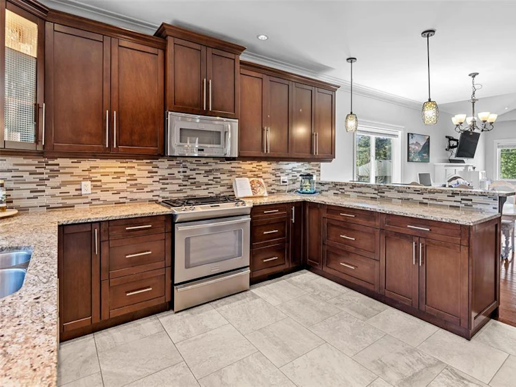 6823 Marsden Road, Sooke, BC, V9Z 1L3 - 19