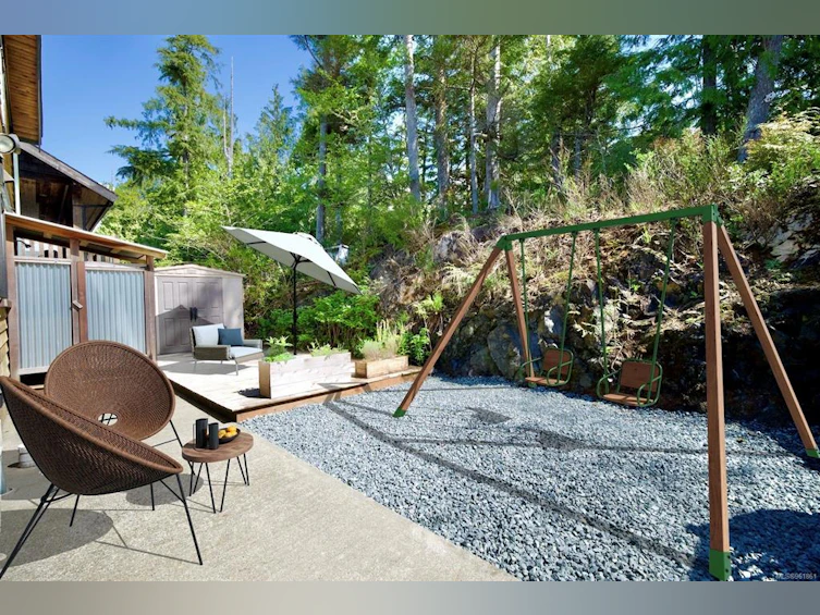 730 Ocean Park Drive, Tofino, BC, V0R 2Z0 - 20
