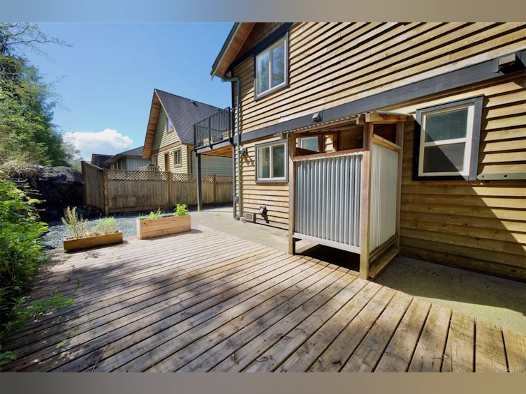 730 Ocean Park Drive, Tofino, BC, V0R 2Z0 - 22