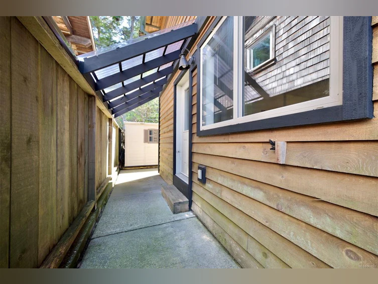 730 Ocean Park Drive, Tofino, BC, V0R 2Z0 - 25