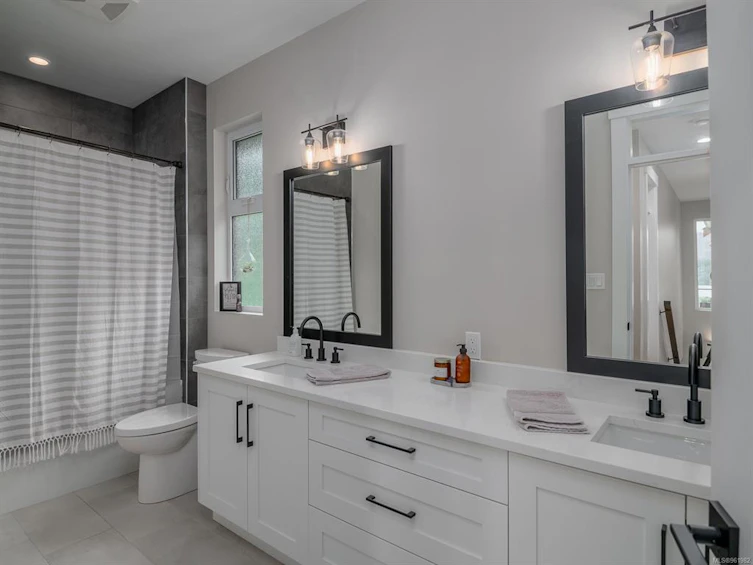 10407 Marina Vista Drive, Port Alberni, BC, V9Y 8Z7 - 26