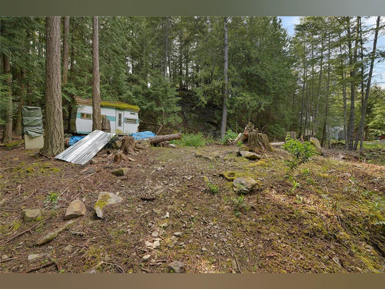 497 Abbott Road, Mayne Island, BC, V0N 2J1 - 3
