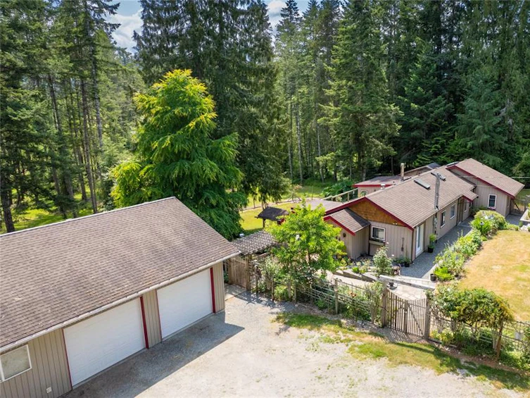 1765 Errington Road, Errington, BC, V0R 1V0 - 7