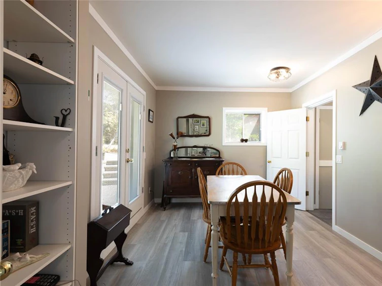 1765 Errington Road, Errington, BC, V0R 1V0 - 24