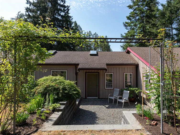 1765 Errington Road, Errington, BC, V0R 1V0 - 33