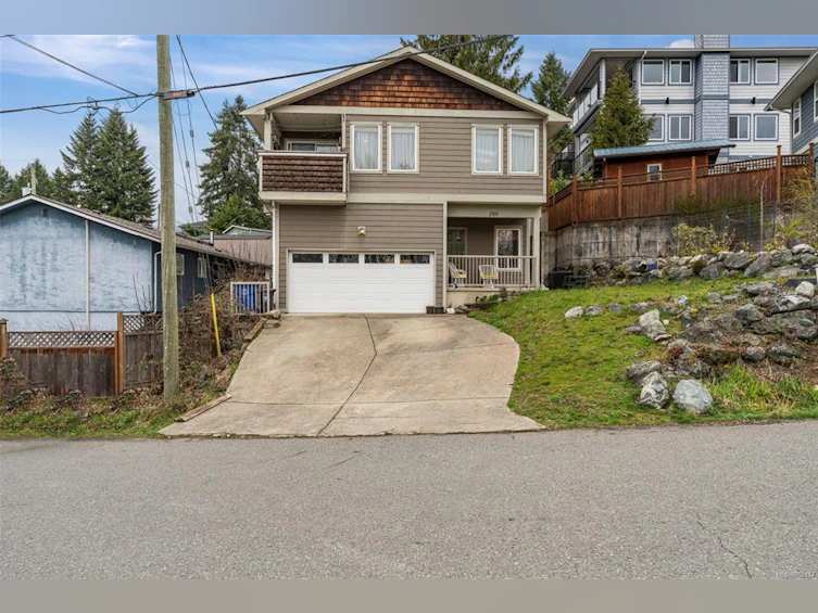 280 Carnell Drive, Lake Cowichan, BC, V0R 2G1 - 2