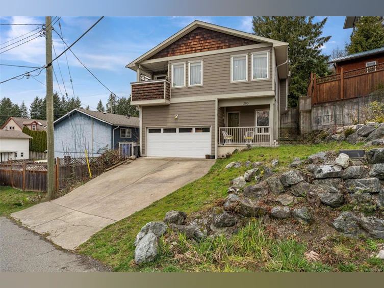 280 Carnell Drive, Lake Cowichan, BC, V0R 2G1 - 4