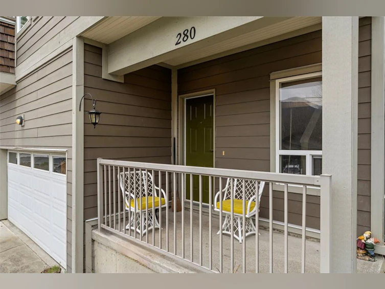 280 Carnell Drive, Lake Cowichan, BC, V0R 2G1 - 9