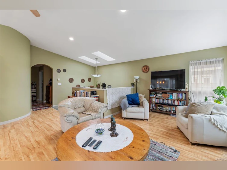 280 Carnell Drive, Lake Cowichan, BC, V0R 2G1 - 26
