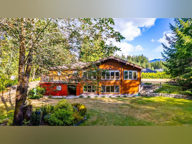 6744 Wall Street, Honeymoon Bay, BC, V0R 1Y0 - 29