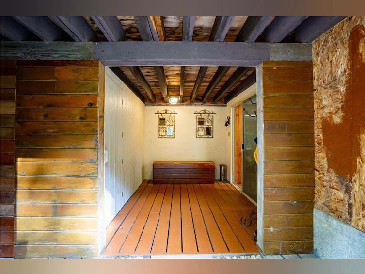 6744 Wall Street, Honeymoon Bay, BC, V0R 1Y0 - 81