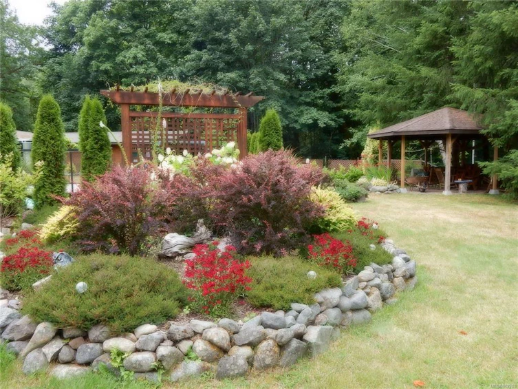 6744 Wall Street, Honeymoon Bay, BC, V0R 1Y0 - 91
