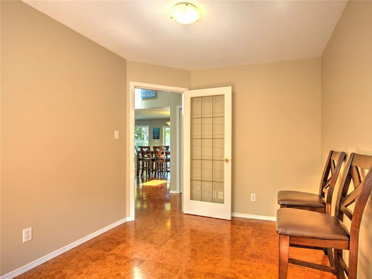 6918 Beach Drive, Honeymoon Bay, BC, V0R 1Y0 - 32
