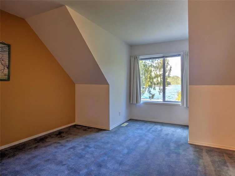 6918 Beach Drive, Honeymoon Bay, BC, V0R 1Y0 - 48