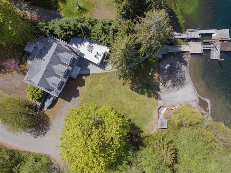 6918 Beach Drive, Honeymoon Bay, BC, V0R 1Y0 - 94