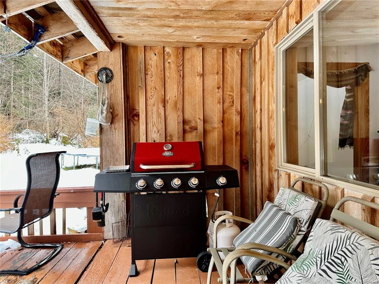 1608 Carrington Bay Road, Cortes Island, BC, V0P 1Z0 - 19