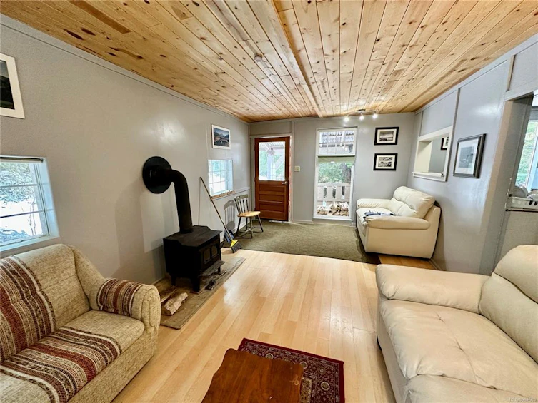 1608 Carrington Bay Road, Cortes Island, BC, V0P 1Z0 - 23