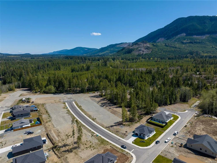 159 Maplewood Rise, Lake Cowichan, BC, V0R 2G0 - 4
