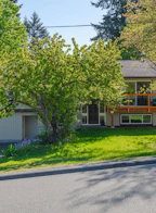 2102 Manchester Lane