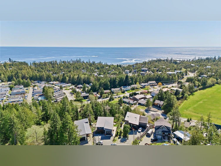 1992 Athlone Road, Ucluelet, BC, V0R 3A0 - 60