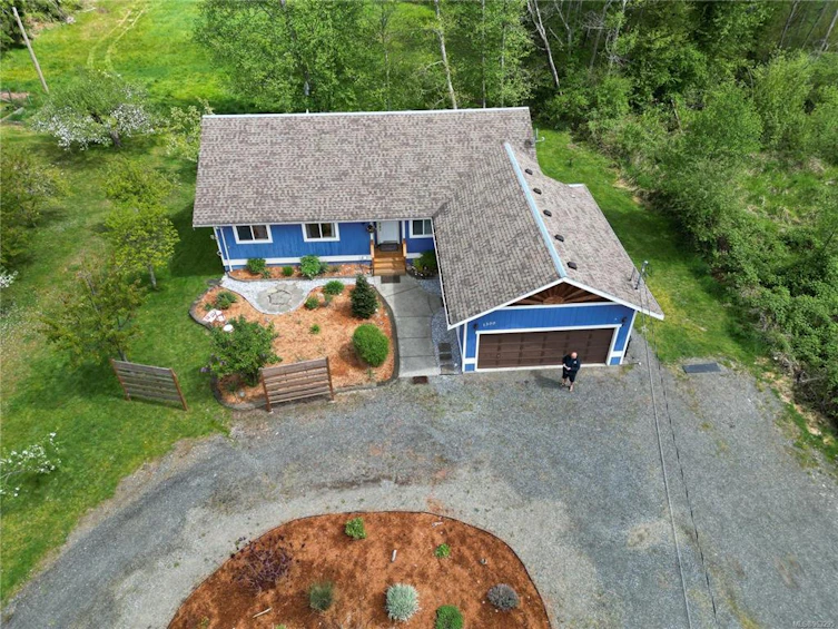 1300 Arden Road, Courtenay, BC, V9N 9C3 - 11