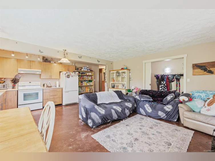 1300 Arden Road, Courtenay, BC, V9N 9C3 - 31