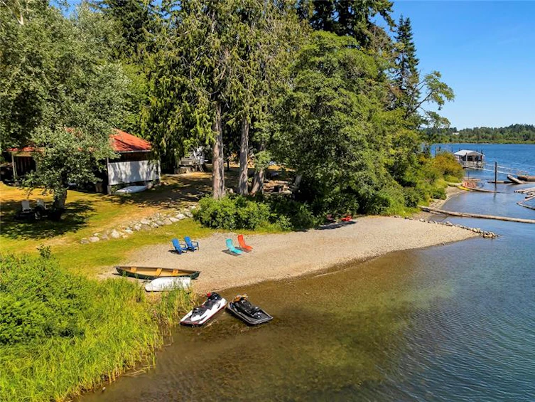 8580 North North Shore Road, Lake Cowichan, BC, V0R 2G0 - 8