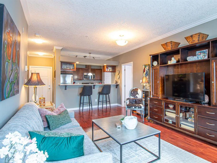 209-7088 West Saanich Road, Central Saanich, BC, V8M 1P9 - 8