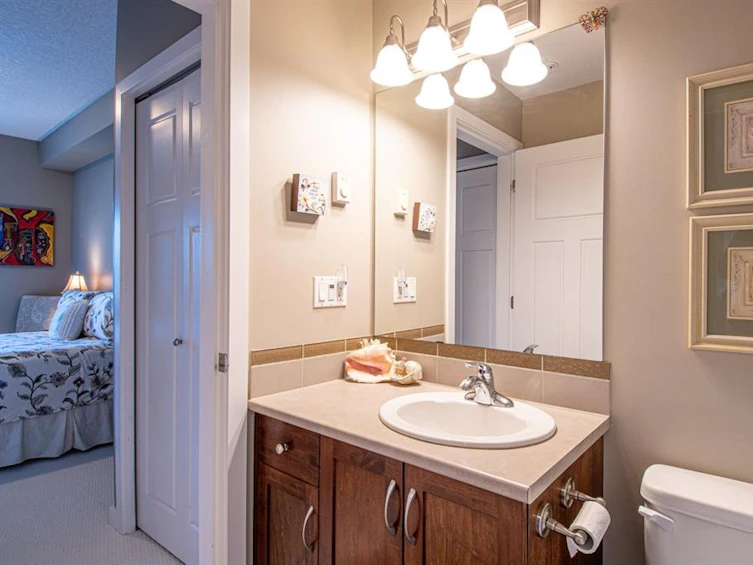 209-7088 West Saanich Road, Central Saanich, BC, V8M 1P9 - 25