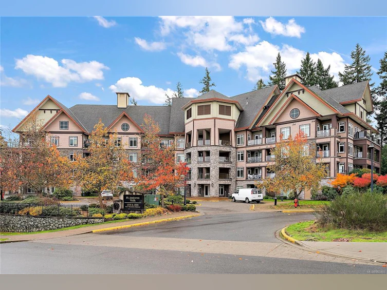 320-1395 Bear Mountain Pkwy, Langford, BC, V9B 0E1 - 2