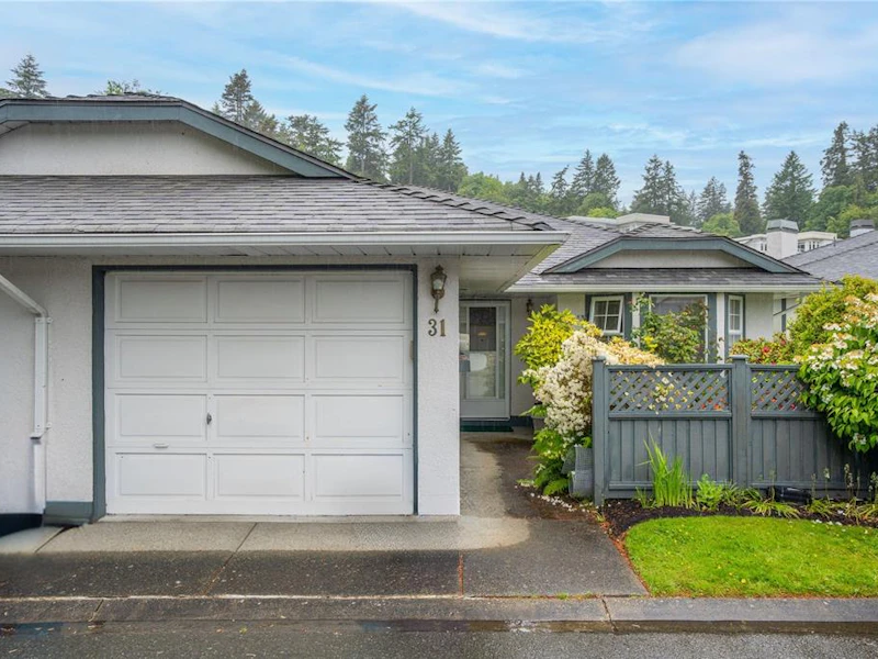 31 - 5110 Cordova Bay Road, Saanich BC V8Y 2K5