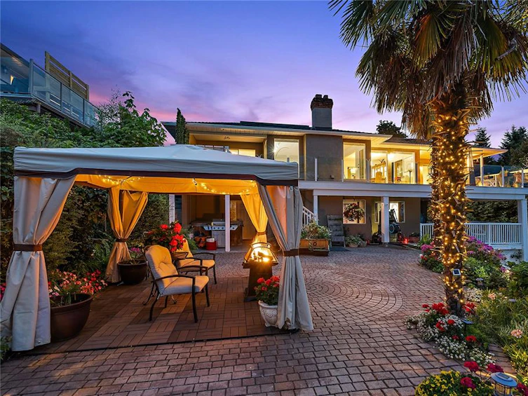 5009 Bonanza Place, Saanich, BC, V8Y 3E1 - 8
