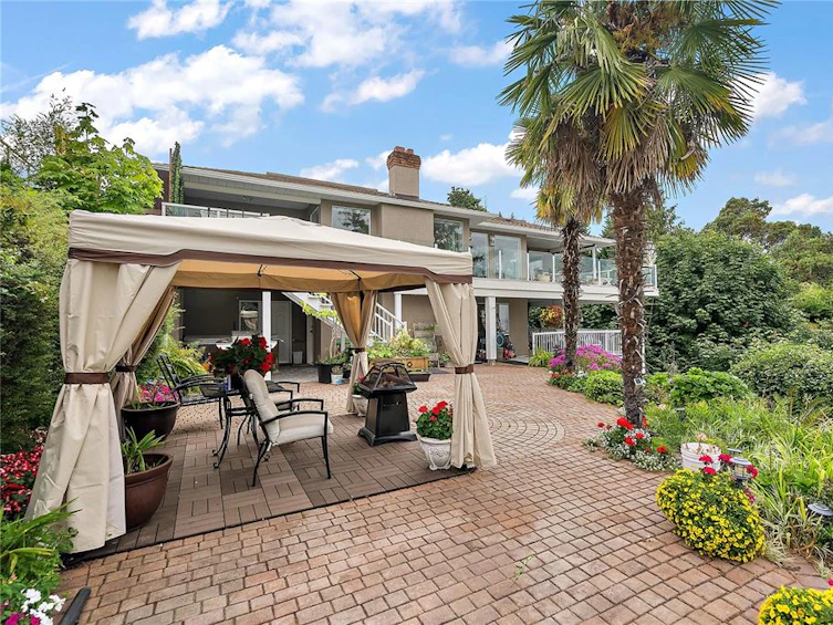 5009 Bonanza Place, Saanich, BC, V8Y 3E1 - 15