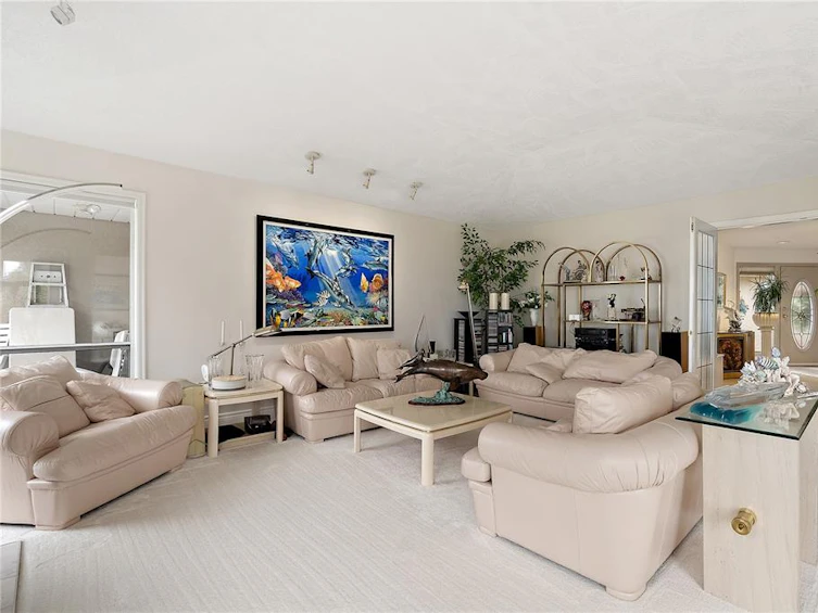 5009 Bonanza Place, Saanich, BC, V8Y 3E1 - 17