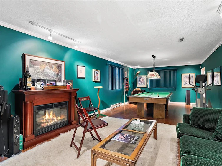 5009 Bonanza Place, Saanich, BC, V8Y 3E1 - 41
