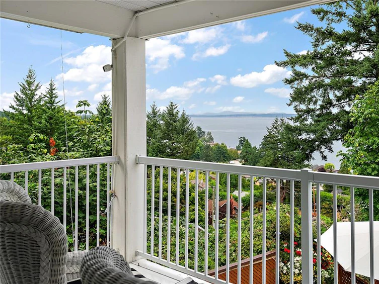 5009 Bonanza Place, Saanich, BC, V8Y 3E1 - 47