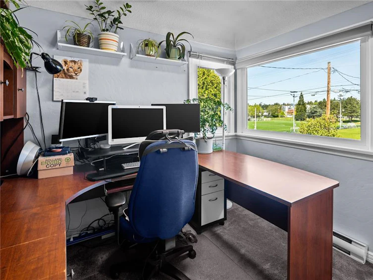 223 Hampton Road, Saanich, BC, V8Z 1H2 - 19