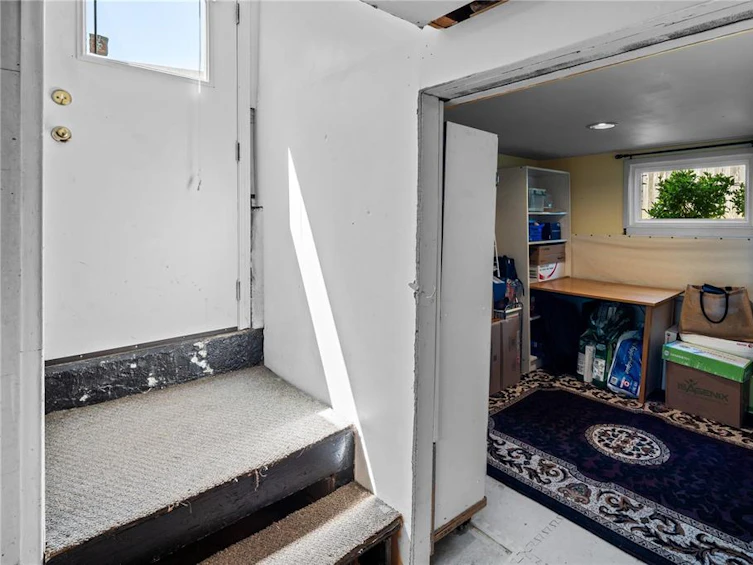 223 Hampton Road, Saanich, BC, V8Z 1H2 - 22