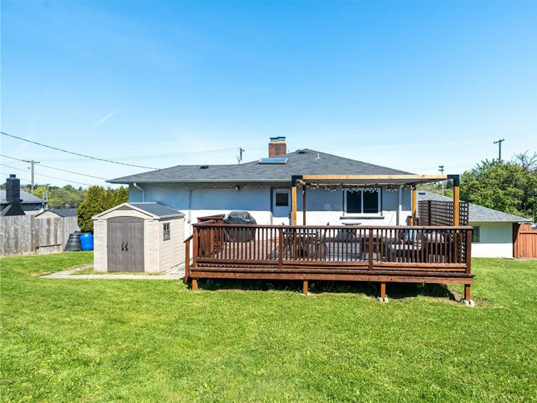 223 Hampton Road, Saanich, BC, V8Z 1H2 - 37