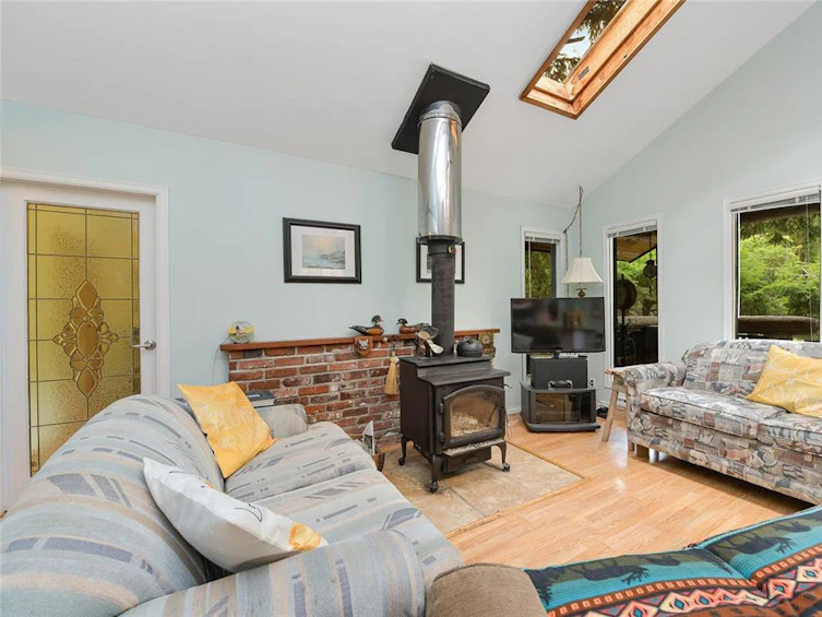 195 Cherry Tree Lane, Mayne Island, BC, V0N 2J1 - 5