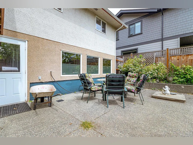2363 Malaview Avenue, Sidney, BC, V8L 2G1 - 21