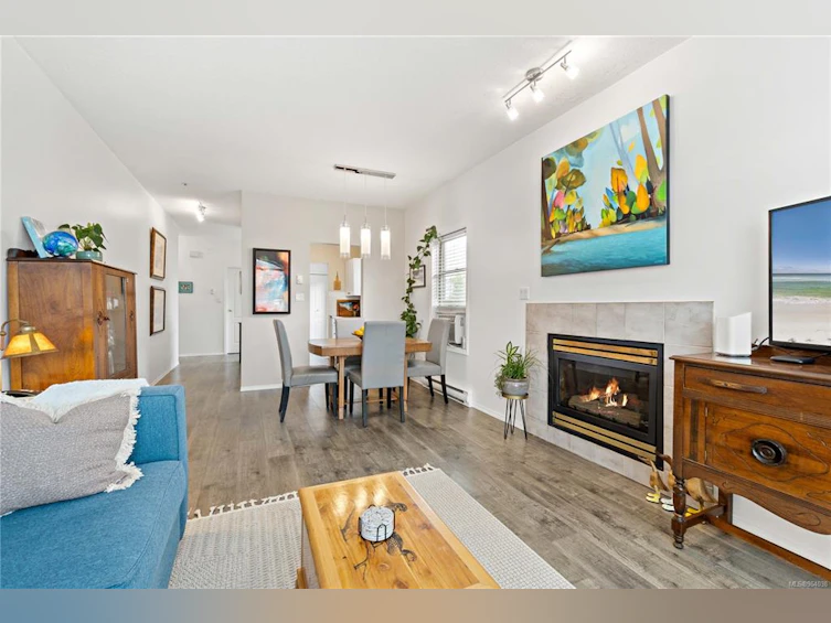 208-360 Selby Street, Nanaimo, BC, V9R 2R5 - 4