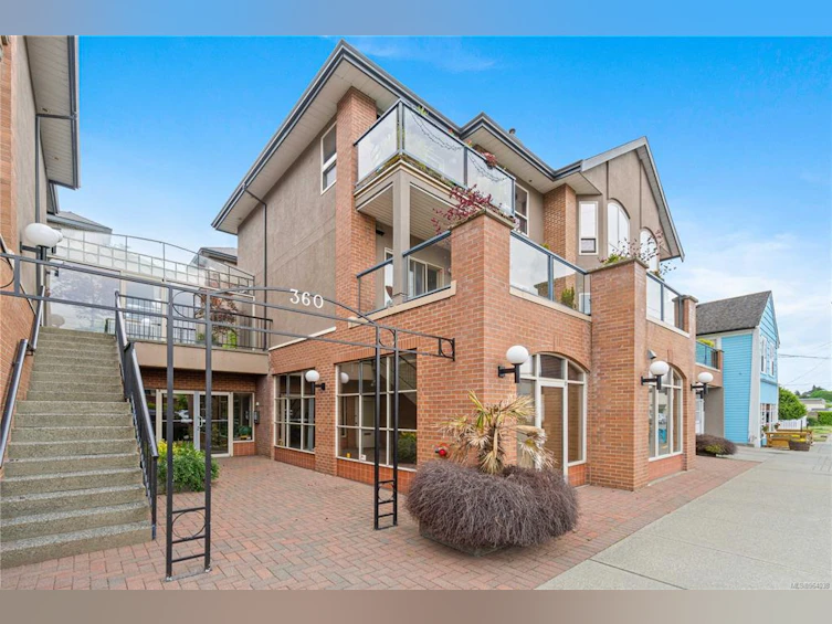 208-360 Selby Street, Nanaimo, BC, V9R 2R5 - 36