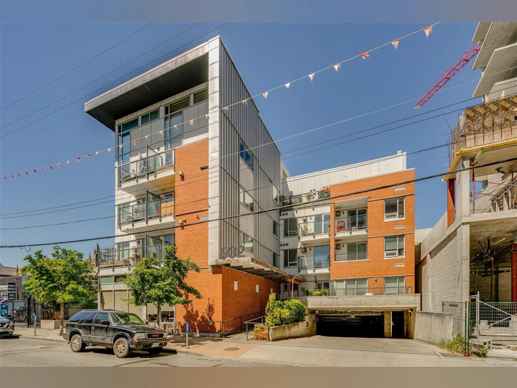 104-932 Johnson Street, Victoria, BC, V8V 3N4 - 2
