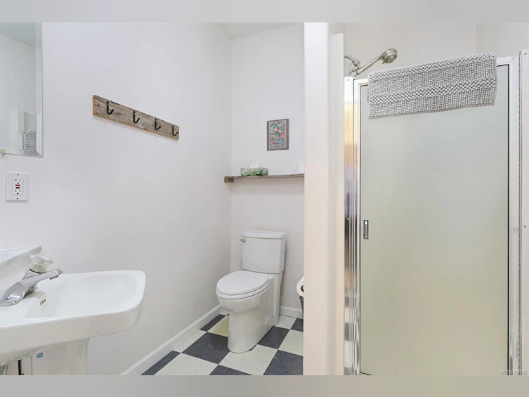 260 Bates Drive, Fanny Bay, BC, V0R 1W0 - 30