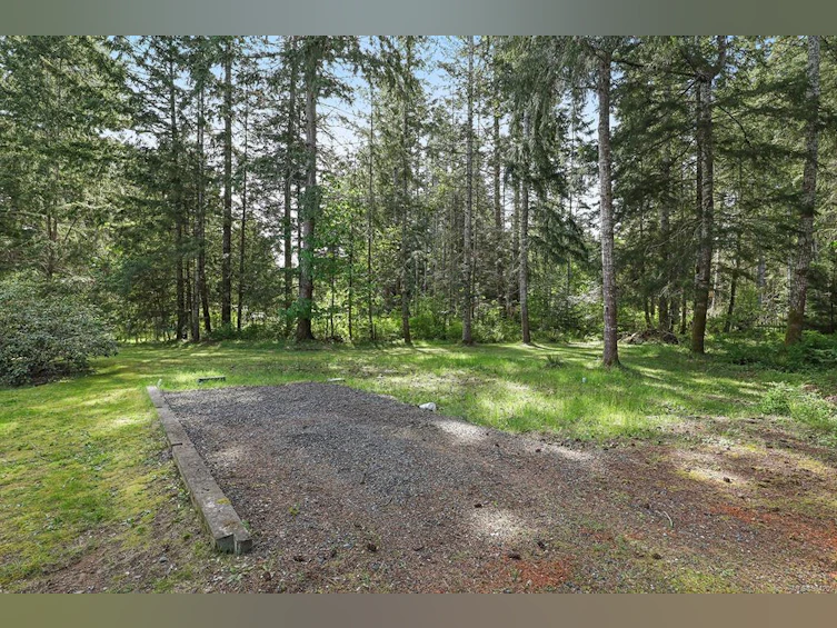 260 Bates Drive, Fanny Bay, BC, V0R 1W0 - 37